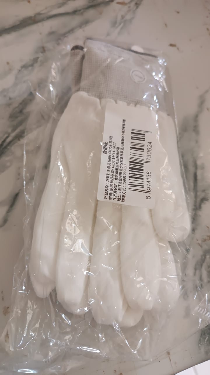 Dynamic Multi-Color Led Light-Up Glow Gloves (1 Pair) Dynamic Multi-Color Led Light-Up Glow Gloves (1 Pair)